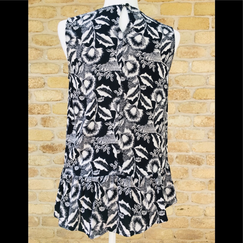 (2 for $15 ) Mango Chiffon Ruffle Top - Picture 7 of 13